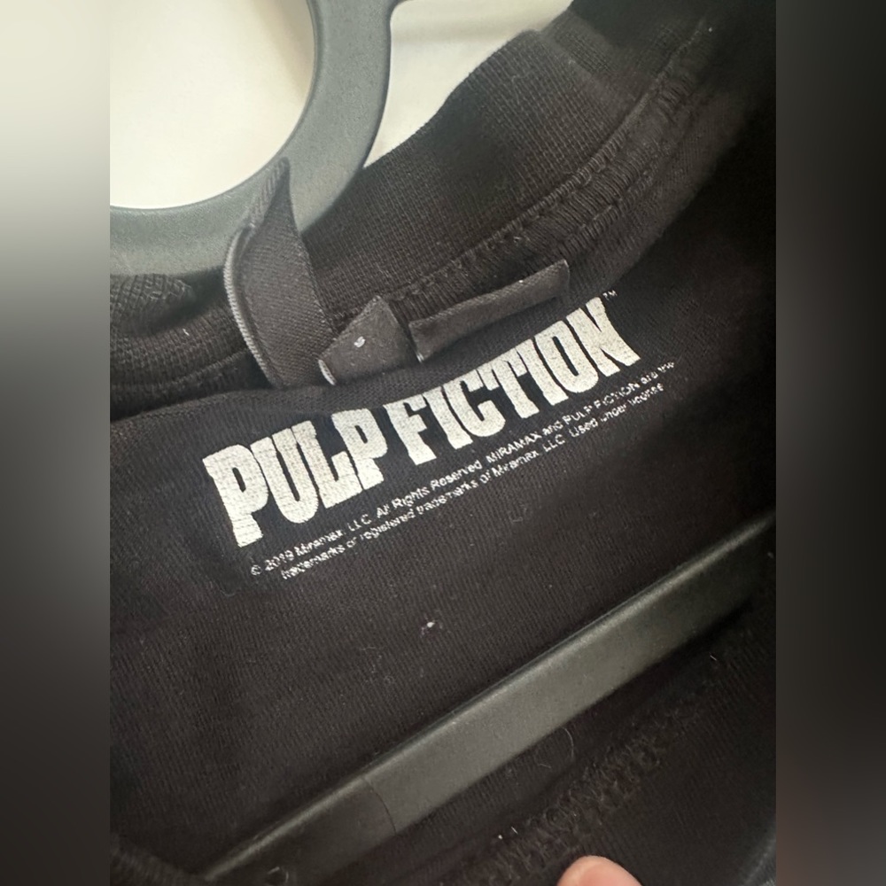 Vero Moda Pulp Fiction Graphic T Shirt - Picture 4 of 6